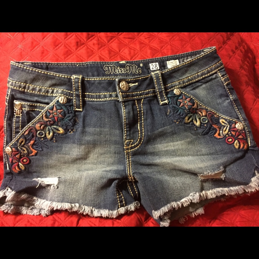 Miss Me Shorts